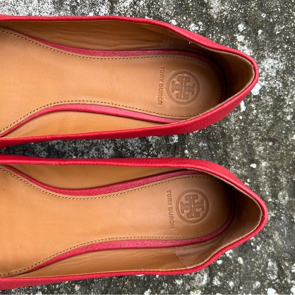 Tory Burch CHELSEA Red Ballet Flats with Gold Accents - Picture 11 of 14
